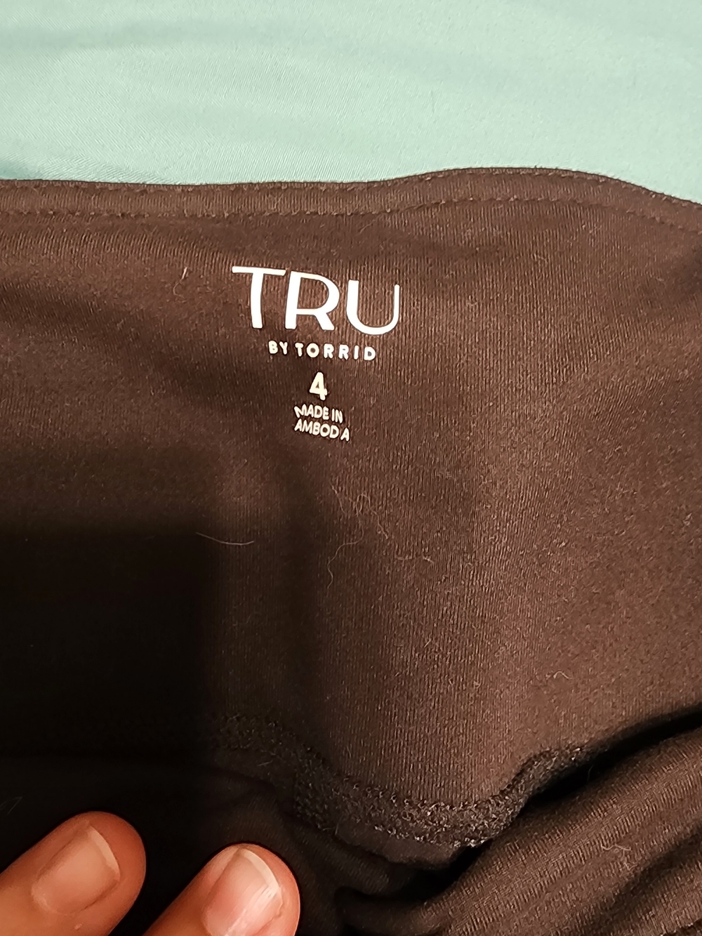 Torrid Matternity Capri